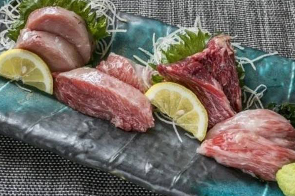 海鮮居酒屋　魚右衛門